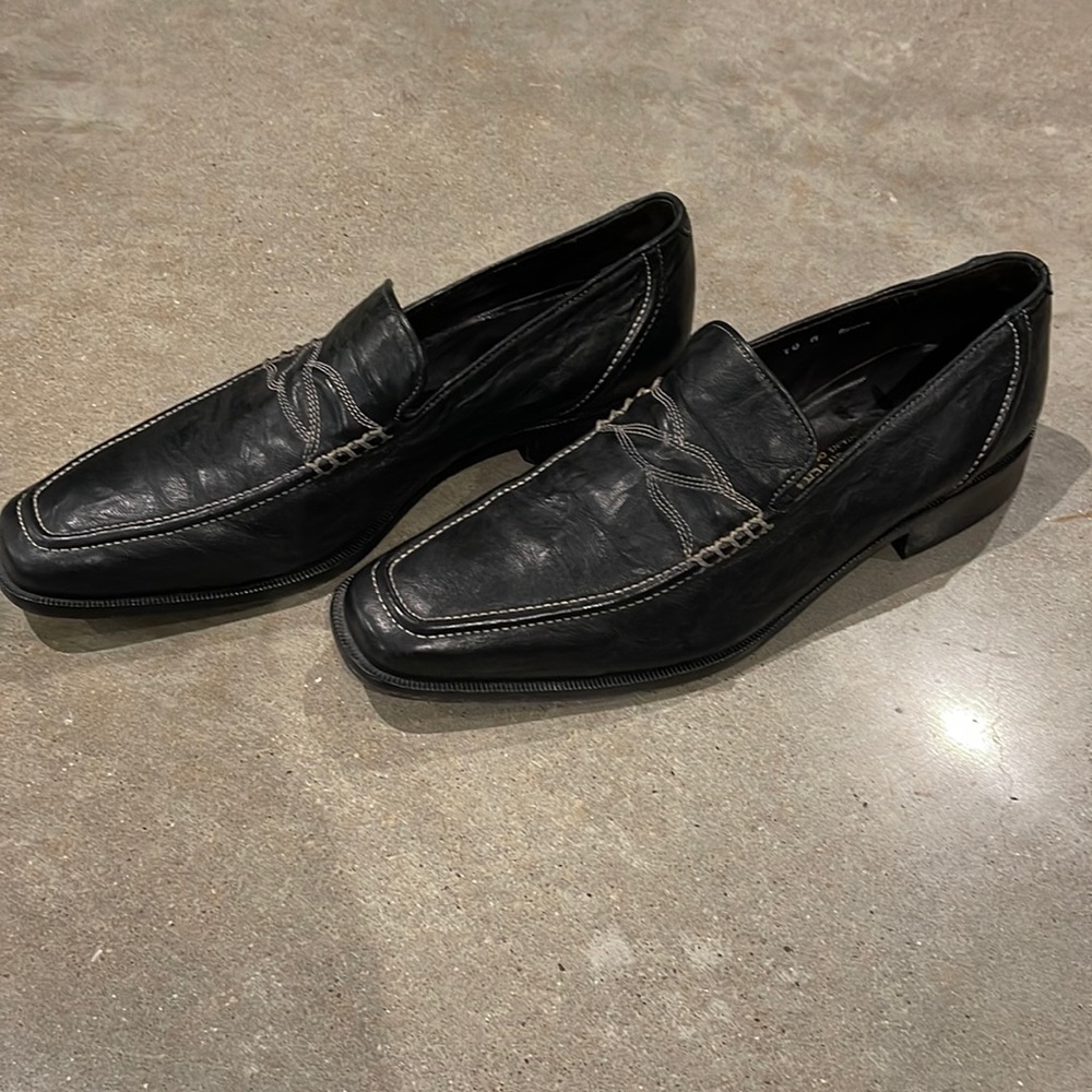 Donald J. Pliner Men’s Black Leather Loafers, Size 10